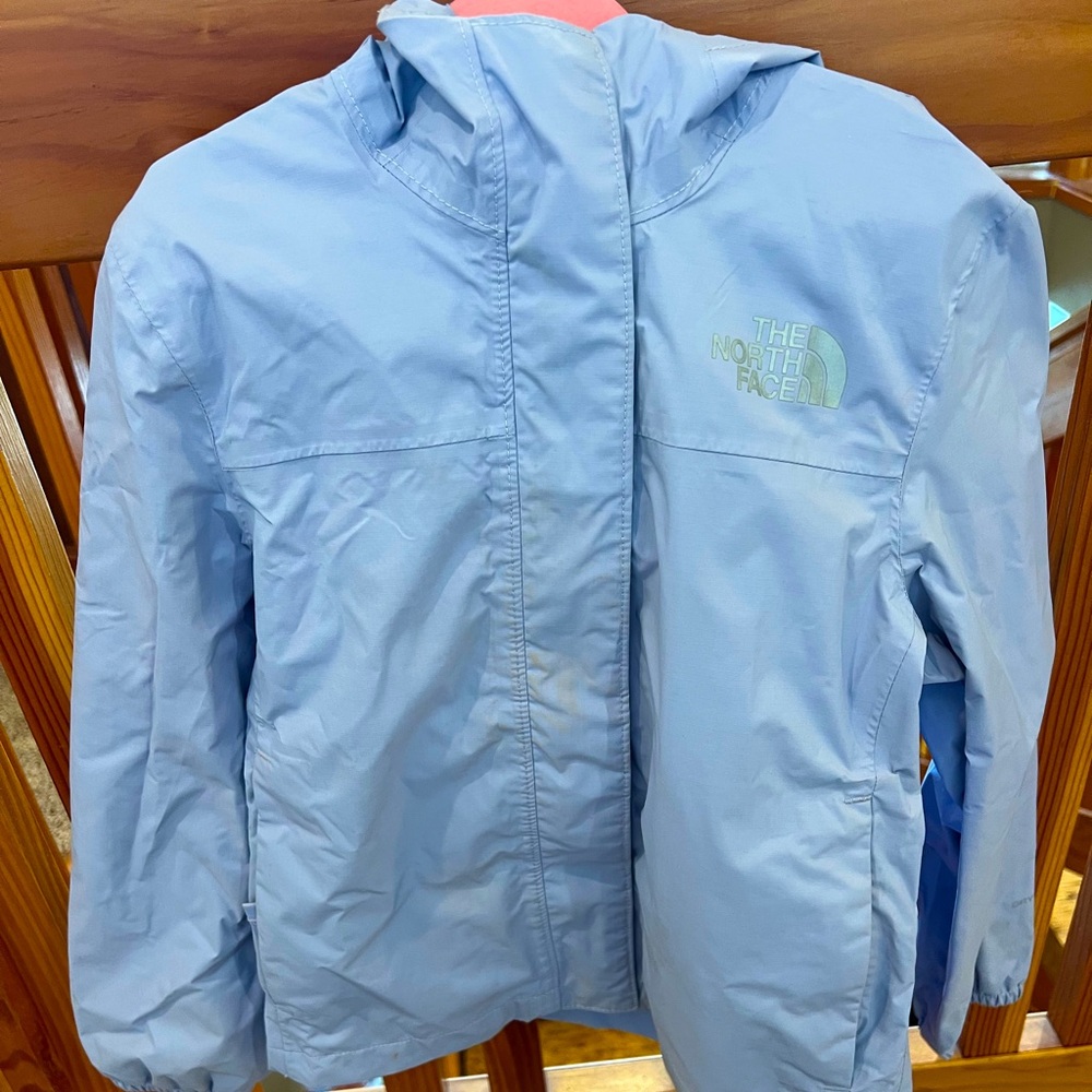 Girl’s Northface rain coat